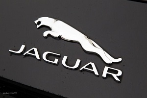 В Сети появились первые рендеры конкурента Tesla Model S в лице Jaguar XJ.