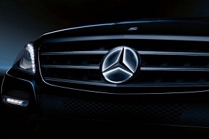 Компания Mercedes-Benz поделилась планами на 2019 год.